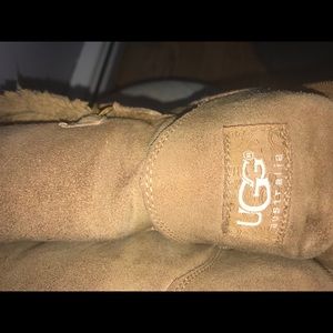 Uggs brown